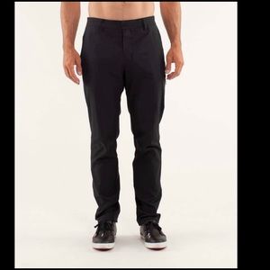 Lululemon Men Black Commute Pant 32